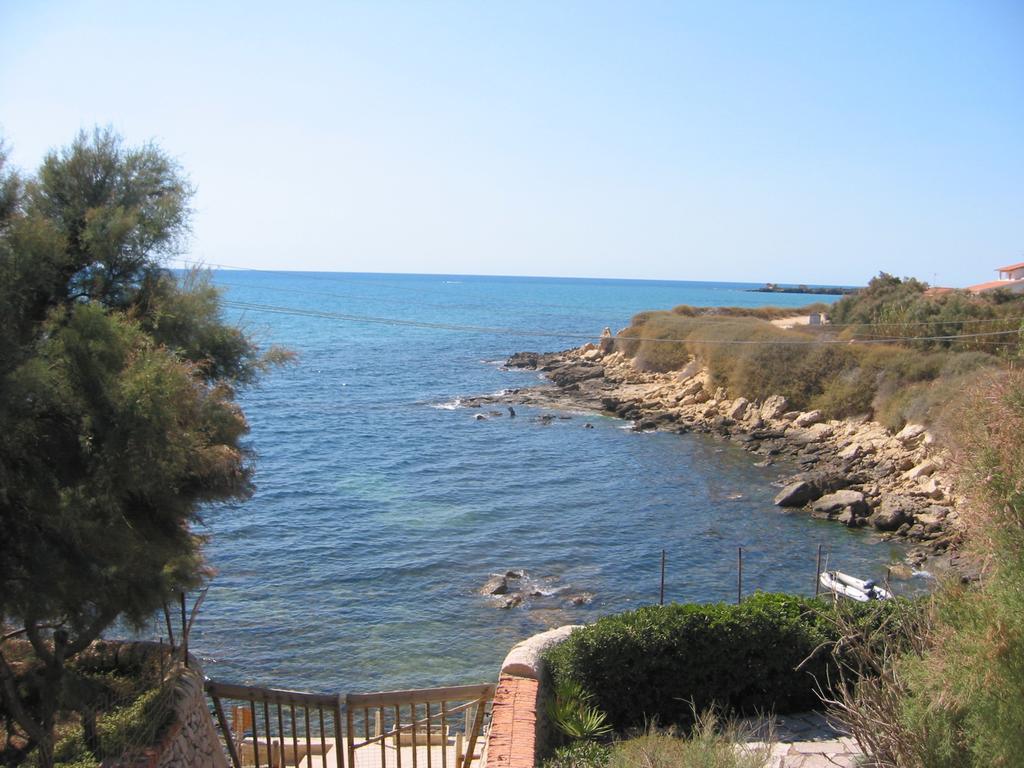 Il Varo A Mare Punta Braccetto Exteriör bild